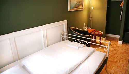 Hotel-maison Am Olivaer Platz Berlijn